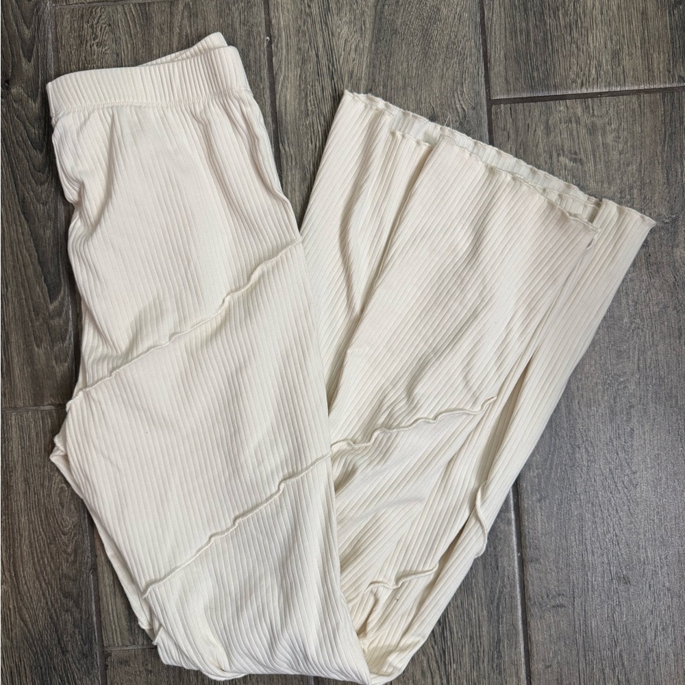 wild fable Cream Ribbed Flare Pants Size S